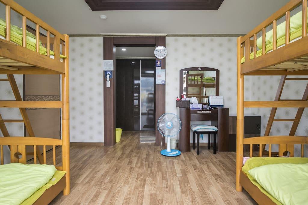 Auberge de jeunesse Aj House à Busan Extérieur photo